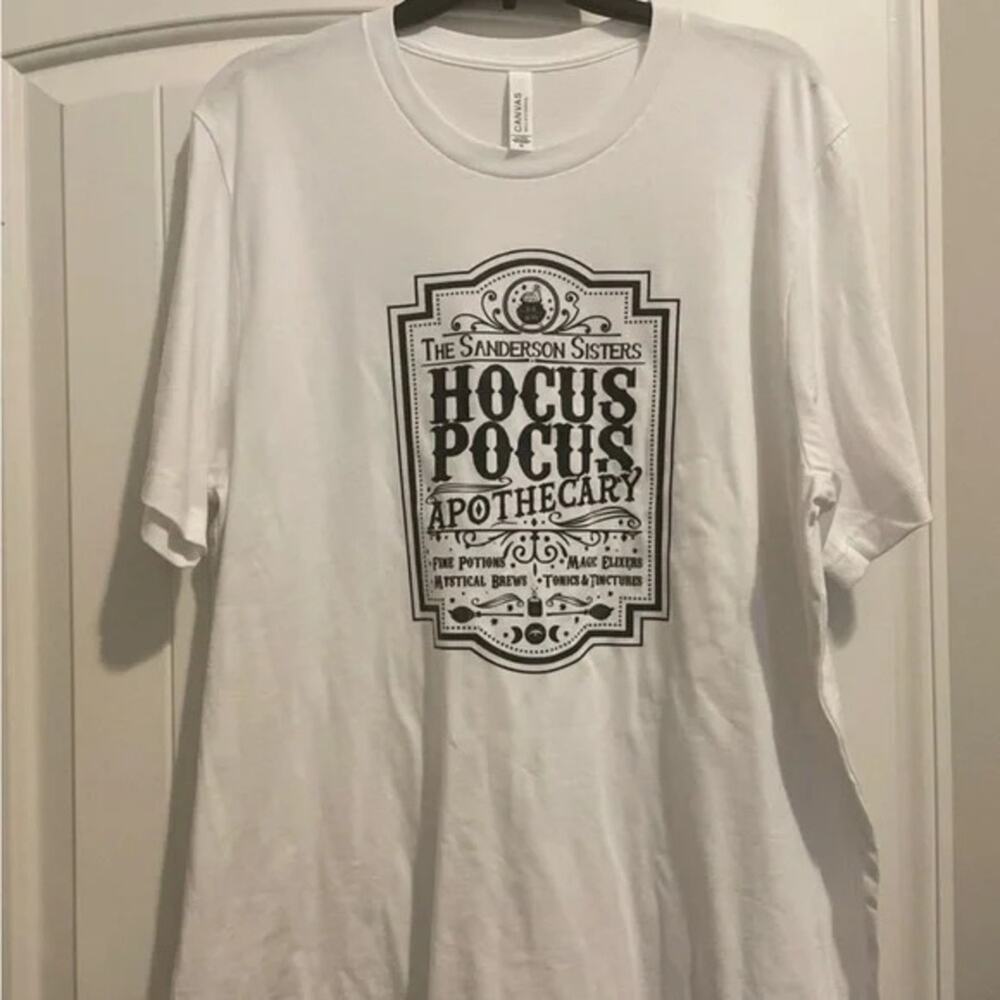 Halloween Hocus Pocus Shirt Size XL